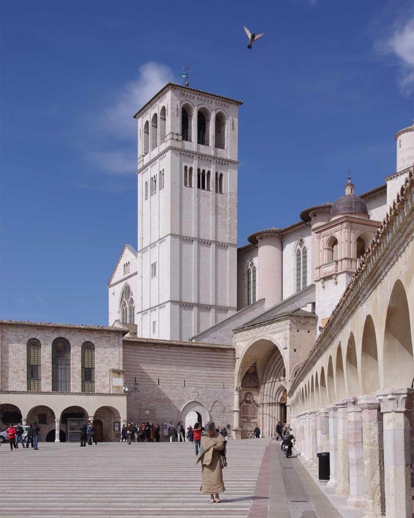 Ecco-cinque-curiosità-sulla-Basilica-di-San-Francesco-di-Assisi