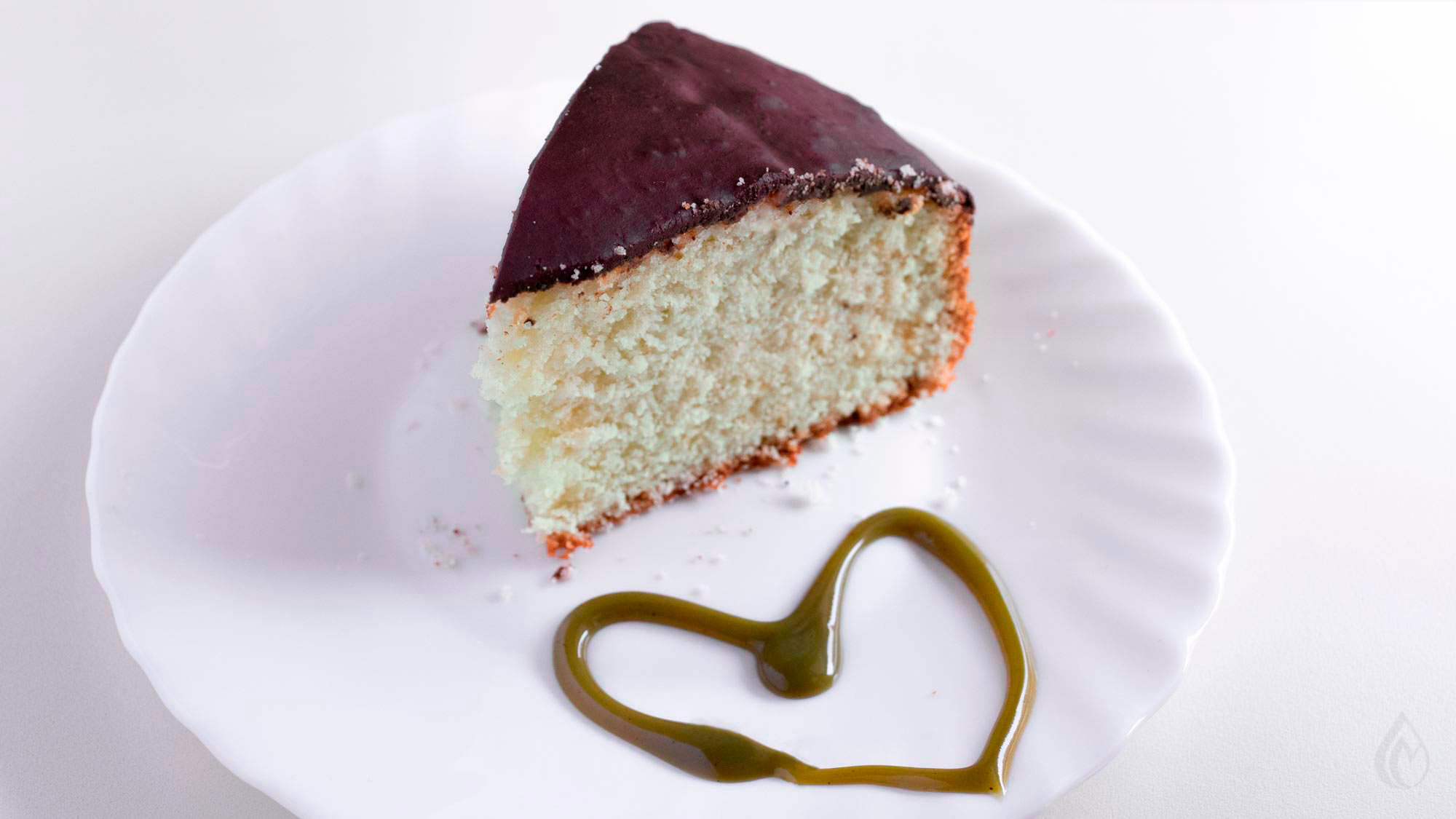 Come-fare-la-torta-allo-yogurt-e-pistacchio