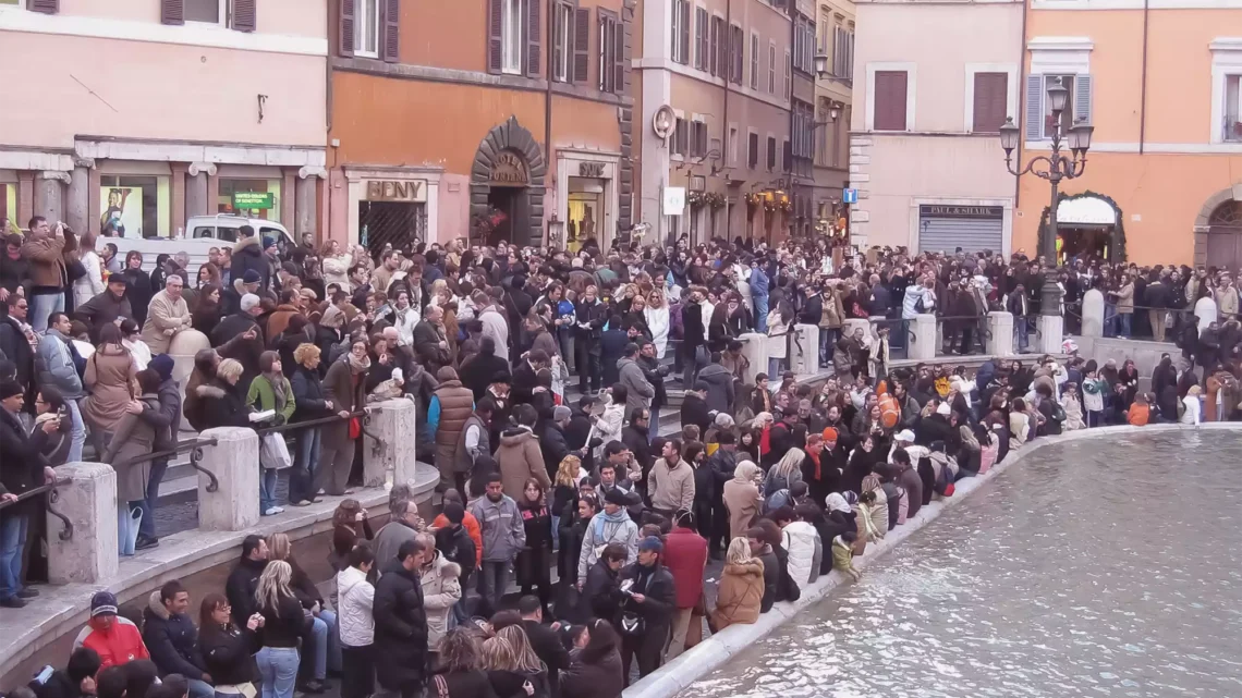 Italia in Overbooking: il Boom del Turismo e le Sfide dell'Overtourism