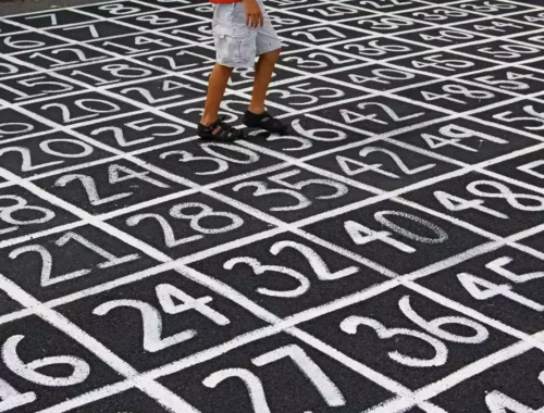 Oltre il visibile Significati simbolici di forme geometriche e numeri (2) 1 (2)