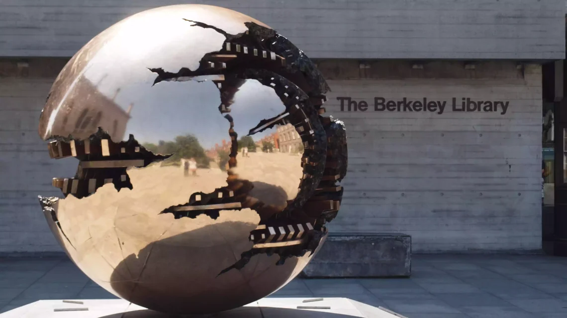 10 Curiosità su Arnaldo Pomodoro (2)